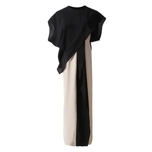 NWT Colorblock Dress in Cream and Black - Picture 3 of 3